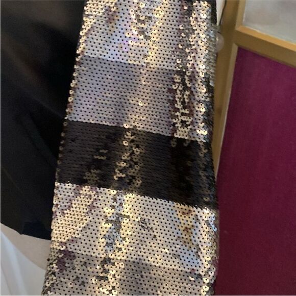 Sachin + Babi Black and Silver Sequin Bomber Jacket - Picture 6 of 9